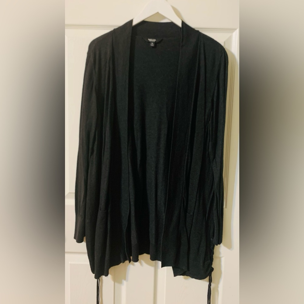 Vera Wang cardigan in Charcoal. Sz XL